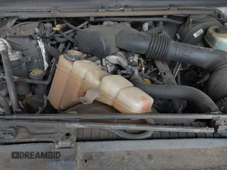 1999 Ford F-250 XL с VIN 1FTNX21S3XEC39018, выставлен на аукционе IAAI как лот 42238794 с пробегом Не указан миль и . История ставок и продаж доступна на DreamBid. Изображение 10.