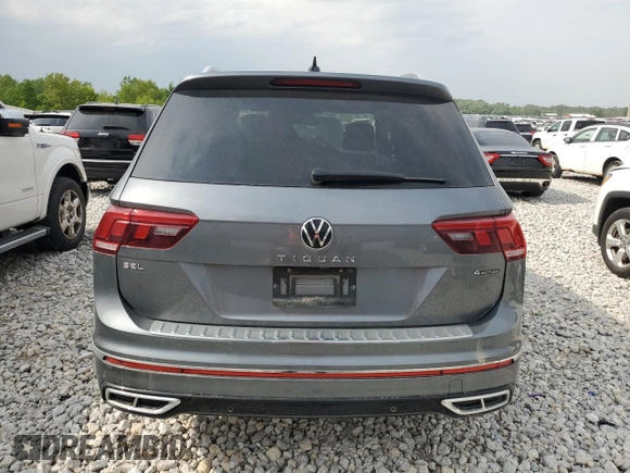 2024 Volkswagen Tiguan SEL R-Line with VIN 3VV4B7AX3RM199363, listed as a Copart auction lot 58811365 with 24,193 mi miles and Clean title. Bid and sale history available at DreamBid. Image 6.
