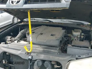 2003 Toyota 4Runner SR5 z VIN JTEBU14R830010612, wystawiony jako IAAI lot #43340197 z przebiegiem 272 259 mil mil oraz . Historia ofert i sprzedaży dostępna na DreamBid. Obrazek 12.