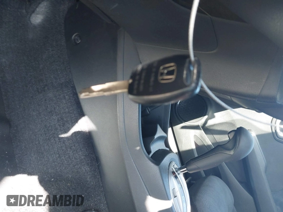 2010 Honda Fit Sport with VIN JHMGE8H6XAC032668, listed as a IAAI auction lot 42145017 with 172,922 mi miles and . Bid and sale history available at DreamBid. Image 11.