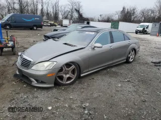 2009 Mercedes-Benz S-Class 5.5L V8 with VIN WDDNG86X29A272552, listed as a Copart auction lot 85960744 with 151,525 mi miles and Salvage Title. Bid and sale history available at carsss.com. Image 1.