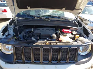 2023 Jeep Renegade Trailhawk z VIN ZACNJDC13PPP40710, wystawiony jako IAAI lot #41744475 z przebiegiem 17 057 mil mil oraz . Historia ofert i sprzedaży dostępna na DreamBid. Obrazek 10.