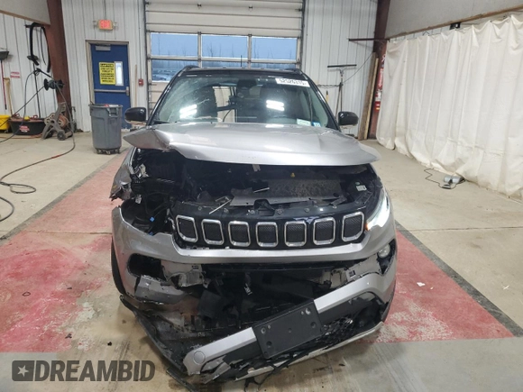 2022 Jeep Compass High Altitude with VIN 3C4NJDCBXNT187331, listed as a Copart auction lot 52526315 with 23,463 mi miles and Salvage Title. Bid and sale history available at DreamBid. Image 5.