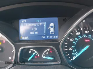 2015 Ford Escape SE with VIN 1FMCU9GX6FUC73272, listed as a IAAI auction lot 41966307 with 118,144 mi miles and . Bid and sale history available at DreamBid. Image 7.