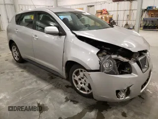 2010 Pontiac Vibe with VIN 5Y2SM6E03AZ403914, listed as a Copart auction lot 80558034 with 104,331 mi miles and Salvage Title. Bid and sale history available at carsss.com. Image 4.