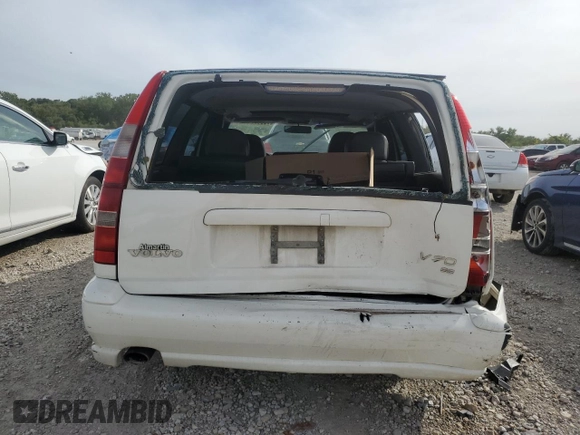 2000 Volvo V70 with VIN YV1LW61J5Y2731717, listed as a Copart auction lot 73036744 with 0 mi miles and Salvage Title. Bid and sale history available at carsss.com. Image 6.