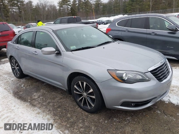 2013 Chrysler 200 Limited with VIN 1C3CCBCG2DN592782, listed as a IAAI auction lot 41471739 with 103,079 mi miles and . Bid and sale history available at DreamBid. Image 1.