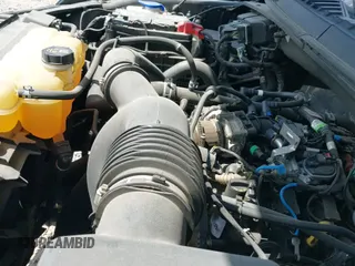 2020 Ford F-150 XL с VIN 1FTEW1EP3LFA20843, выставлен на аукционе IAAI как лот 43174291 с пробегом 86 095 миль миль и . История ставок и продаж доступна на DreamBid. Изображение 19.