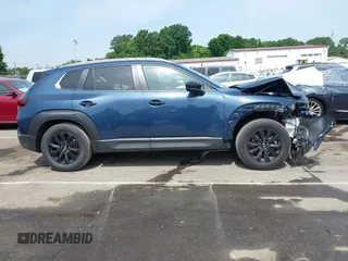 2025 Mazda CX-50 S Preferred with VIN 7MMVABBM1SN346708, listed as a IAAI auction lot 42174230 with 5,650 mi miles and . Bid and sale history available at carsss.com. Image 13.