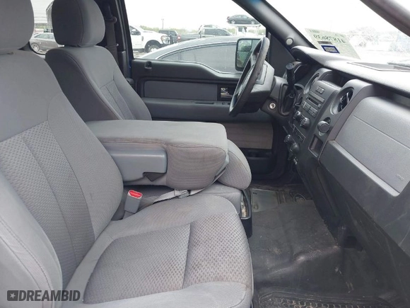 2013 Ford F-150 XL with VIN 1FTFX1CF0DKD41226, listed as a IAAI auction lot 41878639 with 197,560 mi miles. Bid and sale history available at carsss.com. Image 5.