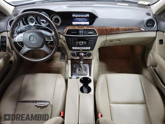 2013 Mercedes-Benz C 300 Sport with VIN WDDGF8ABXDA822502, listed as a Copart auction lot 51980405 with 118,921 mi miles and Clean Title. Bid and sale history available at DreamBid. Image 8.