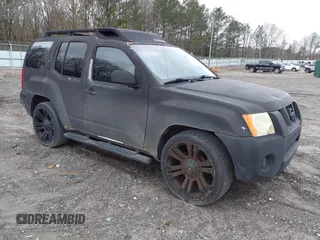 2006 Nissan Xterra SE with VIN 5N1AN08U66C521109, listed as a IAAI auction lot 41731654 with 251,000 mi miles. Bid and sale history available at carsss.com. Image 1.