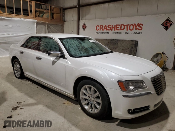 2014 Chrysler 300 with VIN 2C3CCAEGXEH203744, listed as a Copart auction lot 41855485 with 91,358 mi miles and Salvage Title. Bid and sale history available at carsss.com. Image 4.