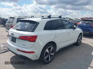 2024 Audi Q5 S line Premium Plus with VIN WA1EAAFY8R2134448, listed as a IAAI auction lot 41547957 with 3,964 mi miles. Bid and sale history available at carsss.com. Image 4.