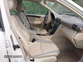 2007 Mercedes-Benz C 280 Luxury with VIN WDBRF92H97F885205, listed as a IAAI auction lot 41307476 with 122,203 mi miles and . Bid and sale history available at DreamBid. Image 5.