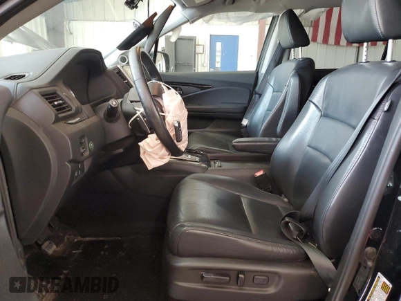 2017 Honda Pilot Touring with VIN 5FNYF6H96HB087634, listed as a Copart auction lot 63535125 with 137,129 mi miles and Salvage title. Bid and sale history available at DreamBid. Image 7.