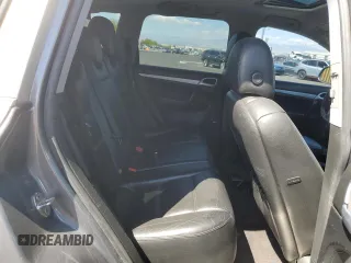 2005 Porsche Cayenne S z VIN WP1AB29P05LA65266, wystawiony jako Copart lot #54900635 z przebiegiem 147 672 mil mil oraz Szkody całkowita. Historia ofert i sprzedaży dostępna na DreamBid. Obrazek 11.