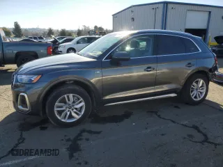 2022 Audi Q5 S line Premium with VIN WA1GAAFY8N2059575, listed as a Copart auction lot 87022824 with 14,972 mi miles and Salvage Title. Bid and sale history available at carsss.com. Image 1.