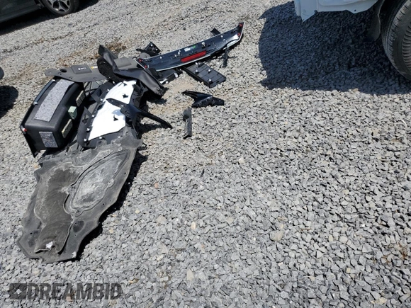 2022 Lexus NX 250 z VIN 2T2ADCEZ6NC001776, wystawiony jako Copart lot #57554935 z przebiegiem 16 486 mil mil oraz Szkoda całkowita • Salvage title. Historia ofert i sprzedaży dostępna na DreamBid. Obrazek 13.