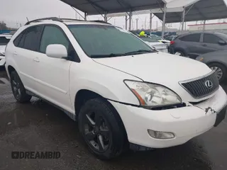 2006 Lexus RX 330 with VIN 2T2HA31U86C100098, listed as a IAAI auction lot 41711650 with 109,851 mi miles. Bid and sale history available at carsss.com. Image 1.