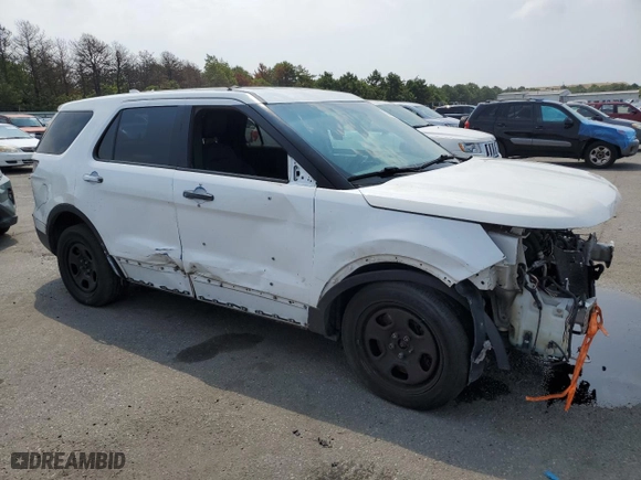 2016 Ford Utility Police Interceptor with VIN 1FM5K8AR9GGB81480, listed as a Copart auction lot 62996754 with 111,579 mi miles and Non Repairable. Bid and sale history available at carsss.com. Image 4.