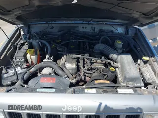 2001 Jeep Cherokee Sport with VIN 1J4FF48SX1L568532, listed as a IAAI auction lot 42738398 with 281,001 mi miles and . Bid and sale history available at DreamBid. Image 10.