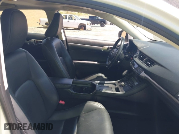 2014 Lexus CT 200h z VIN JTHKD5BH6E2191494, wystawiony jako IAAI lot #41987107 z przebiegiem 160 356 mil mil oraz . Historia ofert i sprzedaży dostępna na DreamBid. Obrazek 5.