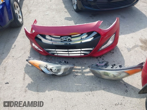 2013 Hyundai Elantra с VIN KMHD35LE5DU141296, выставлен на аукционе IAAI как лот 42531078 с пробегом 273 361 миль миль и . История ставок и продаж доступна на DreamBid. Изображение 12.