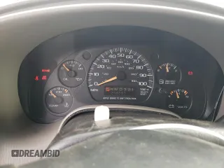2005 Chevrolet Astro Cargo z VIN 1GCDM19X05B106424, wystawiony jako Copart lot #44322575 z przebiegiem 248 387 mil mil oraz Szkody całkowita. Historia ofert i sprzedaży dostępna na DreamBid. Obrazek 9.