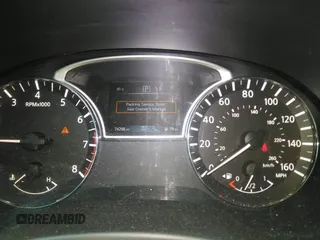2017 Nissan Pathfinder SV with VIN 5N1DR2MN2HC602462, listed as a IAAI auction lot 39712096 with 74,298 mi miles and . Bid and sale history available at DreamBid. Image 15.