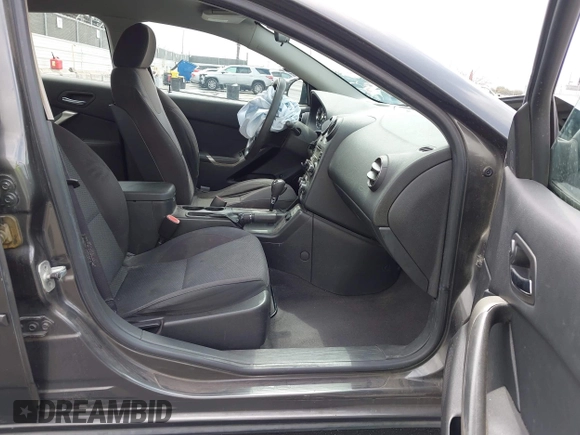 2006 Pontiac G6 6-Cyl with VIN 1G2ZG558164166807, listed as a IAAI auction lot 42107709 with 118,680 mi miles and . Bid and sale history available at DreamBid. Image 5.