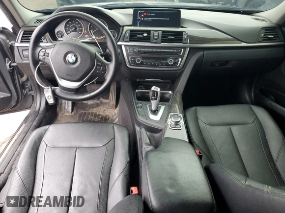 2013 BMW 3 Series 328i xDrive z VIN WBA3B3C54DF541309, wystawiony jako Copart lot #58798075 z przebiegiem 196 700 mil mil oraz Czysty tytuł • Clean title. Historia ofert i sprzedaży dostępna na DreamBid. Obrazek 8.