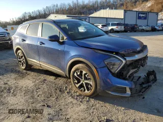 2025 Kia Sportage EX with VIN 5XYK3CDF4SG245350, listed as a Copart auction lot 42441815 with 1,816 mi miles and Salvage Title. Bid and sale history available at carsss.com. Image 4.