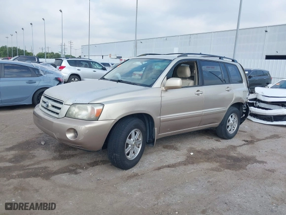 2006 Toyota Highlander with VIN JTEGP21A560125805, listed as a IAAI auction lot 40142399 with 127,578 mi miles. Bid and sale history available at carsss.com. Image 2.