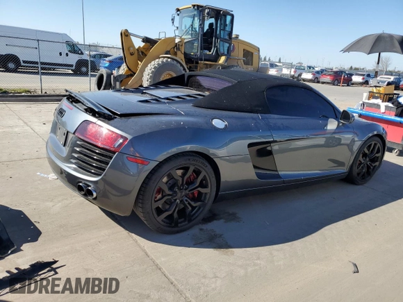 2011 Audi R8 z VIN WUASUAFG9BN002572, wystawiony jako Copart lot #47427785 z przebiegiem 51 113 mil mil oraz Szkoda całkowita • Salvage title. Historia ofert i sprzedaży dostępna na DreamBid. Obrazek 3.