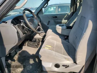 2002 Ford F-150 XL с VIN 1FTRF07202KA56864, выставлен на аукционе Copart как лот 71640724 с пробегом 165 654 миль миль и Списание • Salvage title. История ставок и продаж доступна на DreamBid. Изображение 7.