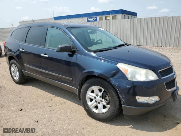 2009 Chevrolet Traverse LS with VIN 1GNEV13D49S157180, listed as a Copart auction lot 64225164 with 131,411 mi miles and Salvage Title. Bid and sale history available at carsss.com. Image 4.