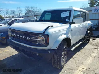 2023 Ford Bronco with VIN 1FMEE5DP0PLC16138, listed as a IAAI auction lot 41310455 with 25,963 mi miles. Bid and sale history available at carsss.com. Image 2.