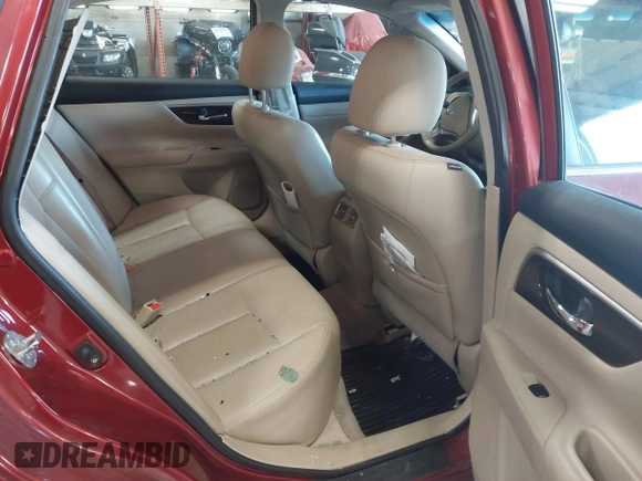 2014 Nissan Altima S with VIN 1N4AL3AP5EC270412, listed as a IAAI auction lot 41762094 with 181,907 mi miles and . Bid and sale history available at DreamBid. Image 8.