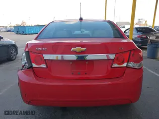 2015 Chevrolet Cruze LT with VIN 1G1PE5SB3F7182670, listed as a IAAI auction lot 41461422 with 95,144 mi miles. Bid and sale history available at carsss.com. Image 16.