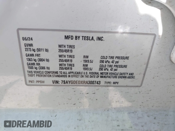 2024 Tesla Model Y with VIN 7SAYGDEDXRA300743, listed as a IAAI auction lot 41690374 with 12,446 mi miles and . Bid and sale history available at DreamBid. Image 9.