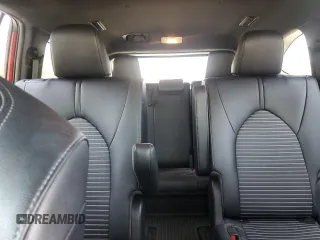 2023 Toyota Highlander L z VIN 5TDKDRBH5PS017100, wystawiony jako Copart lot #61587625 z przebiegiem 49 508 mil mil oraz Szkoda całkowita • Salvage title. Historia ofert i sprzedaży dostępna na DreamBid. Obrazek 10.