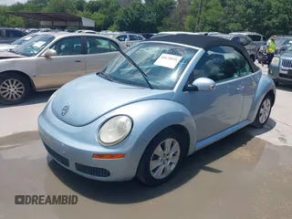 2009 Volkswagen Beetle S with VIN 3VWRG31Y29M402215, listed as a IAAI auction lot 42678018 with 141,638 mi miles and . Bid and sale history available at DreamBid. Image 2.