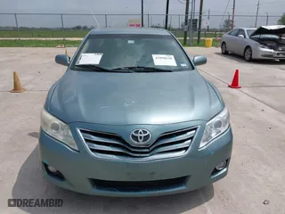 2011 Toyota Camry LE with VIN 4T1BK3EK3BU617222, listed as a IAAI auction lot 41898628 with 183,071 mi miles. Bid and sale history available at carsss.com. Image 12.