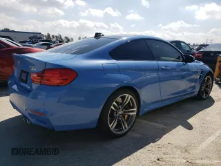 2015 BMW M4 with VIN WBS3R9C50FK331844, listed as a Copart auction lot 45902494 with 29,938 mi miles. Bid and sale history available at carsss.com. Image 3.
