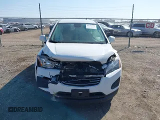 2015 Chevrolet Trax LS with VIN KL7CJKSB7FB069640, listed as a IAAI auction lot 41795991 with 153,789 mi miles. Bid and sale history available at carsss.com. Image 11.