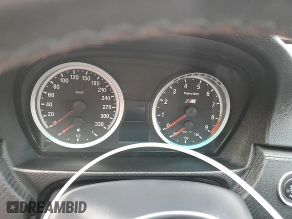 2009 BMW M3 z VIN WBSPM93579E201899, wystawiony jako Copart lot #81707204 z przebiegiem Nie podano mil oraz Szkoda całkowita • Salvage title. Historia ofert i sprzedaży dostępna na DreamBid. Obrazek 9.