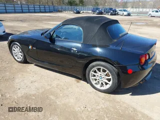 2003 BMW Z4 2.5i with VIN 4USBT33493LS44002, listed as a IAAI auction lot 41860517 with 219,073 mi miles and . Bid and sale history available at DreamBid. Image 1.