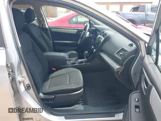 2018 Subaru Outback Premium z VIN 4S4BSAFC0J3207249, wystawiony jako IAAI lot #42231885 z przebiegiem 95 739 mil mil oraz . Historia ofert i sprzedaży dostępna na DreamBid. Obrazek 5.