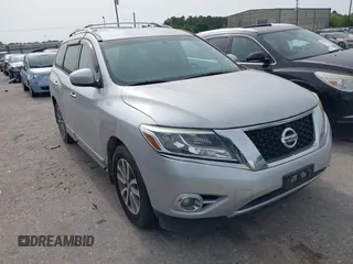 2014 Nissan Pathfinder S z VIN 5N1AR2MN7EC687782, wystawiony jako IAAI lot #42272724 z przebiegiem 174 159 mil mil oraz . Historia ofert i sprzedaży dostępna na DreamBid. Obrazek 1.